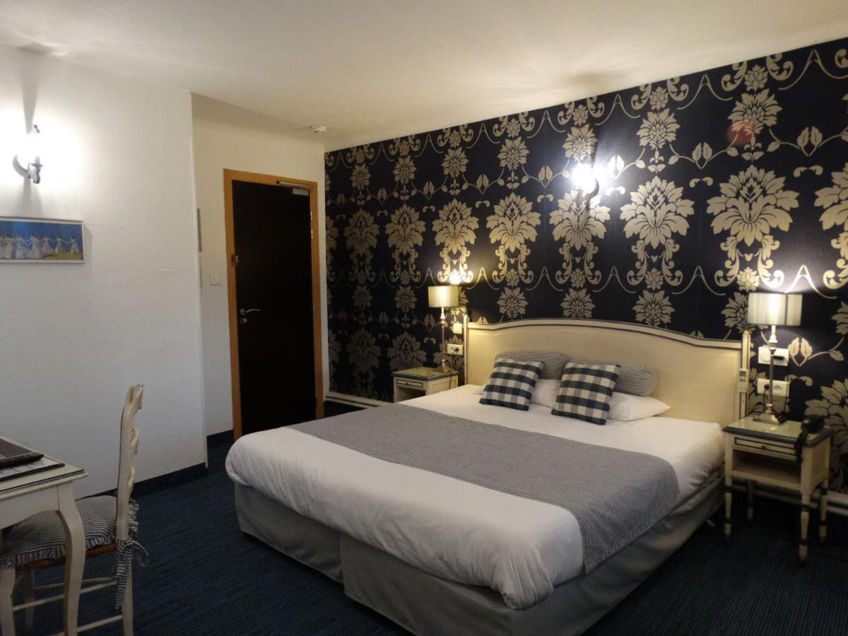 Logis Hotel Le Glacier Оранж Номер фото